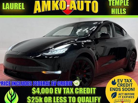 TESLA MODEL Y 2021 5YJYGDEE4MF068979 image